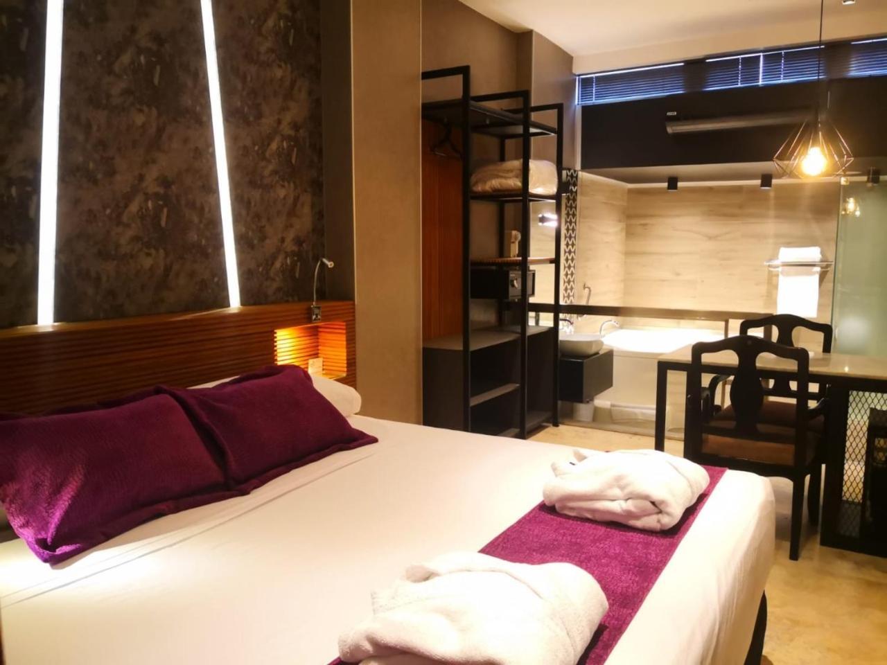 Hotel Las Lomas Лима Экстерьер фото